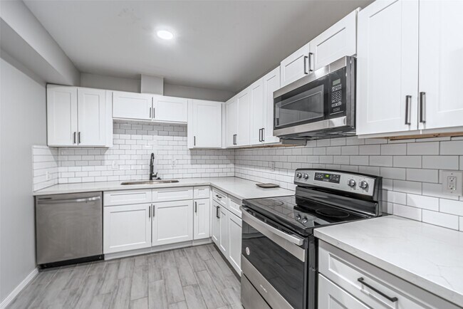 property at 9711 Linkmeadow Ln
