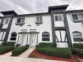 2308 SE 23rd Terrace in Homestead, FL - Building Photo