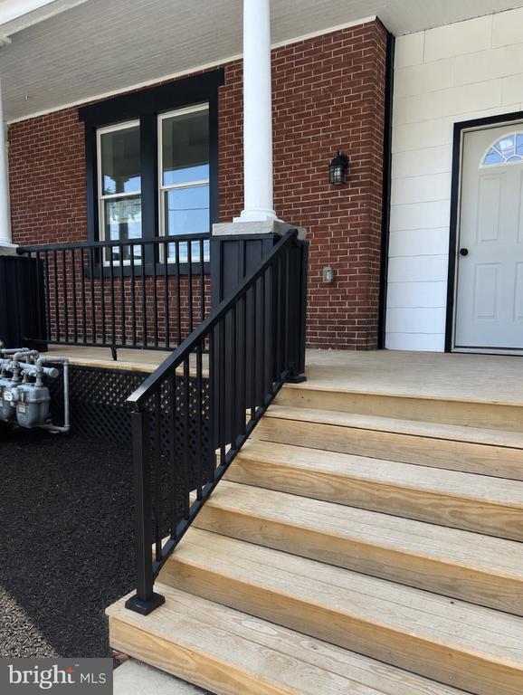 property at 122 Burmont Rd