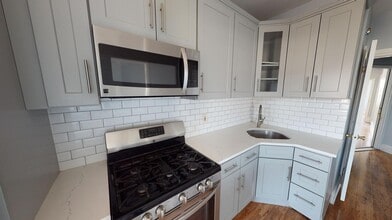 Beautifully renovated Bushwick apartment by A & L trains in Brooklyn, NY - Building Photo - Building Photo
