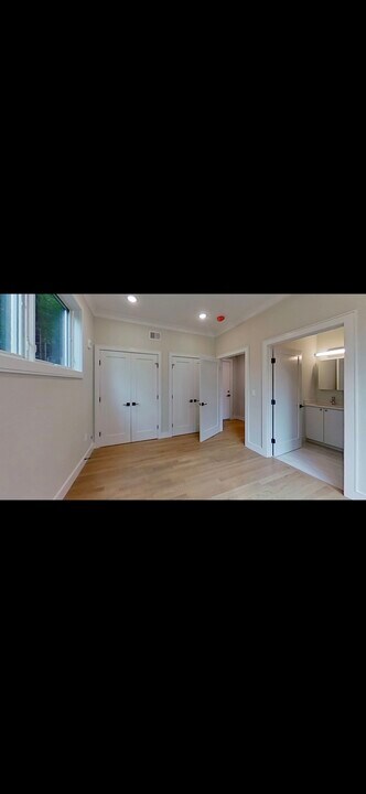 20 Warren St in Boston, MA - Building Photo