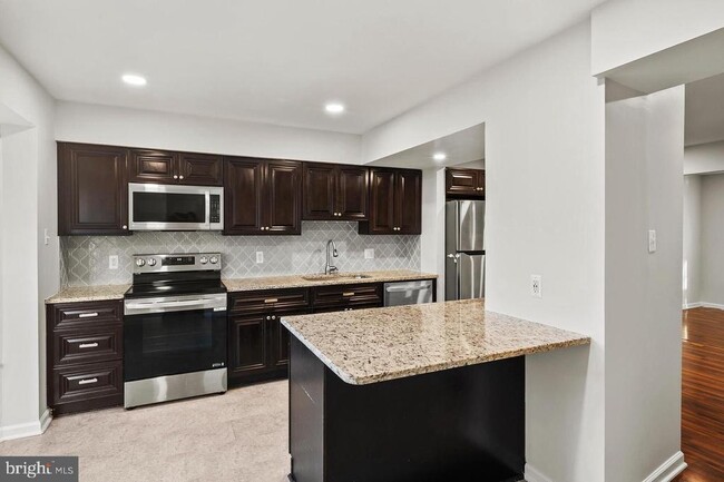 property at 7000 Ducketts Ln