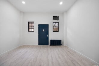 86-22 Jamaica Ave-Unit -1 in Queens, NY - Building Photo - Building Photo