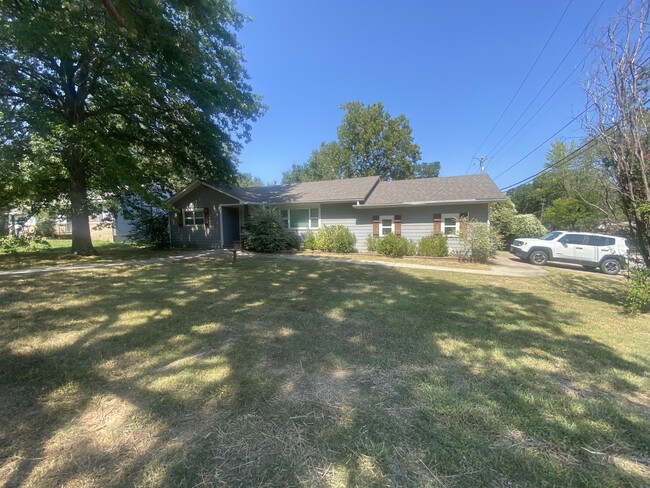 3019 Independence St-Unit -1 in Fort Smith, AR - Building Photo - Building Photo