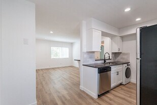 870-870 S Tucson Blvd in Tucson, AZ - Building Photo