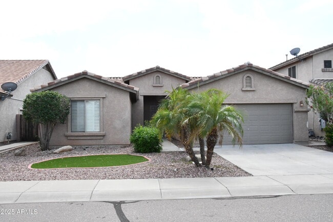 property at 2219 W Spur Dr