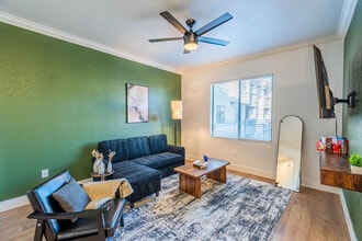 2150 S 55th St in Tempe, AZ - Building Photo - Building Photo