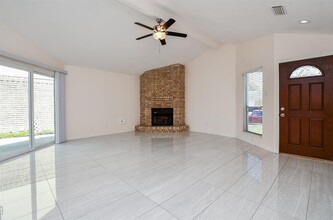 3126 Ashford Arbor Dr in Houston, TX - Foto de edificio - Building Photo