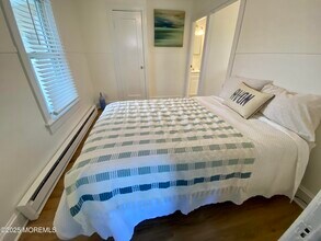 601 Main St-Unit -Apt.1 in Avon By The Sea, NJ - Foto de edificio - Building Photo