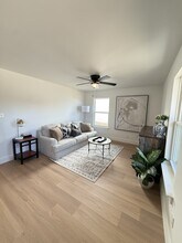 1172 W Cato Springs Rd in Fayetteville, AR - Building Photo - Building Photo