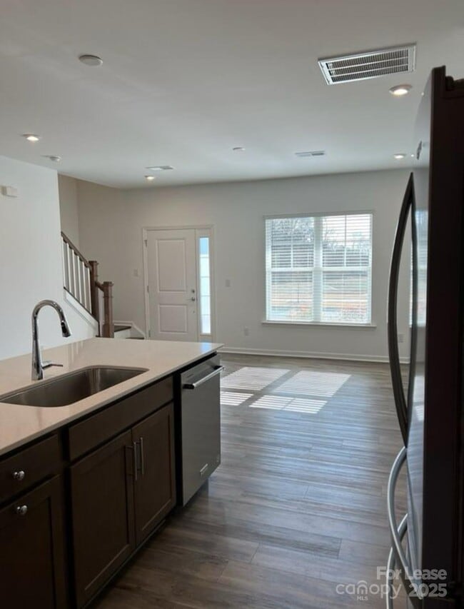16122 Leading St in Charlotte, NC - Building Photo - Building Photo