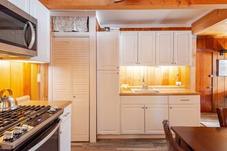 3133 Sacramento Ave in South Lake Tahoe, CA - Building Photo - Building Photo