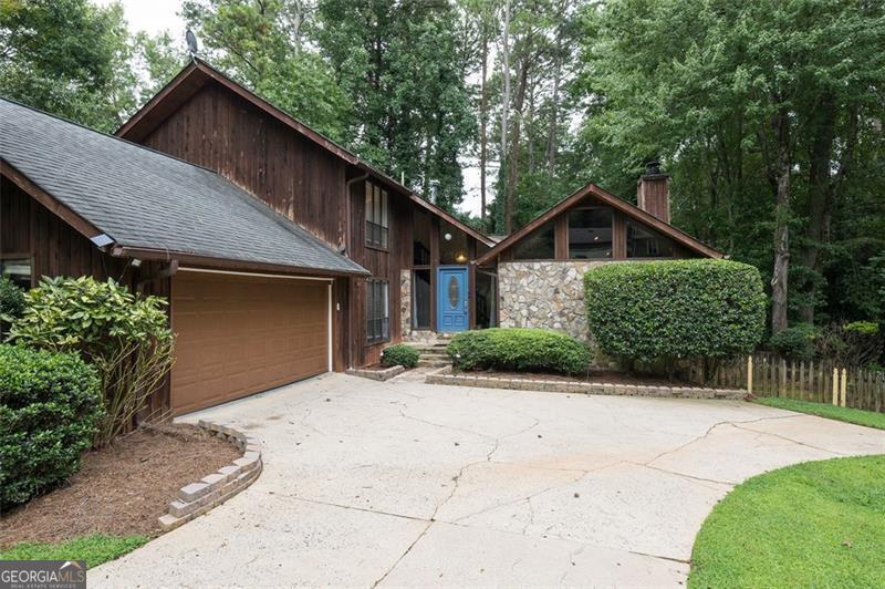 1125 Trailmore Dr in Roswell, GA - Building Photo
