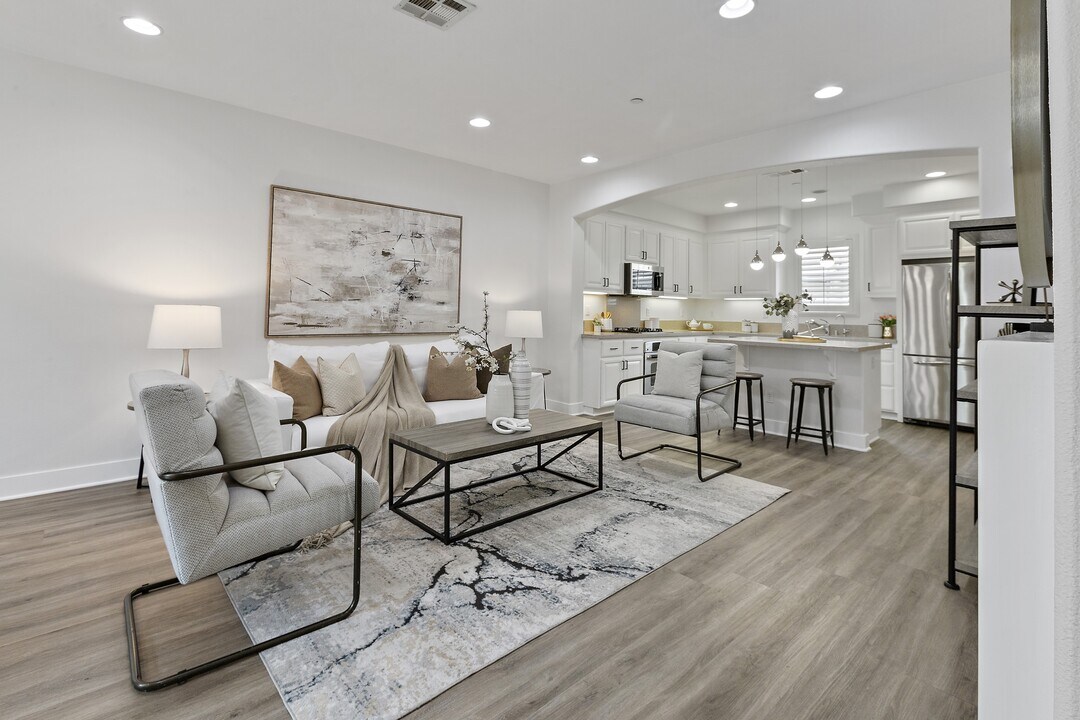 44 Muller Pl in San Jose, CA - Building Photo