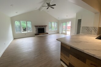 8707 Holly Dr in Canton Township, MI - Building Photo - Building Photo