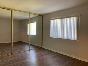 11366 Linares St in San Diego, CA - Building Photo - Building Photo