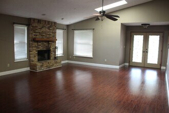 901 Fruitwood Pl in Port Orange, FL - Building Photo - Building Photo