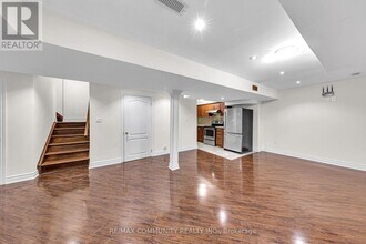 17 Rouge Bank Dr in Markham, ON - Building Photo - Building Photo