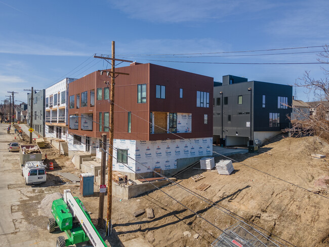 Jefferson Townhomes in Cleveland, OH - Building Photo - Primary Photo