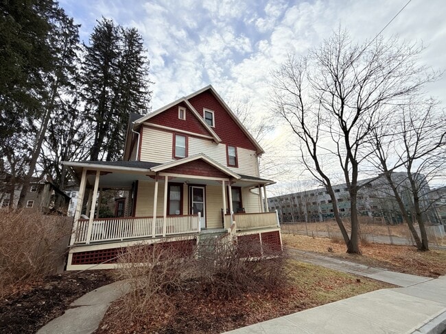 property at 105 Valentine Pl