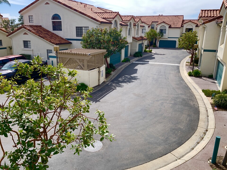 179 Courtyard Dr in Port Hueneme, CA - Building Photo