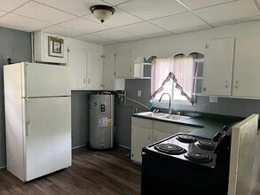 8412 Shilling St in Stokesdale, NC - Building Photo - Building Photo