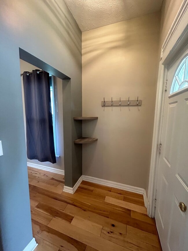 property at 4904 Holdrege St