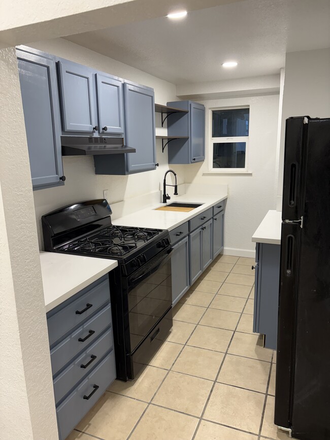 124 7th St, Unit 2 in Marysville, CA - Building Photo - Building Photo