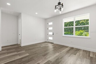 321 Water Shr Dr in Leesburg, FL - Building Photo - Building Photo
