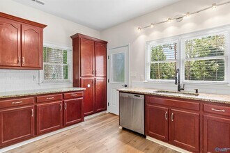 285 Ruby Dr in Huntsville, AL - Building Photo - Building Photo