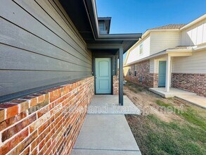 10810 NW 119th St in Yukon, OK - Building Photo - Building Photo