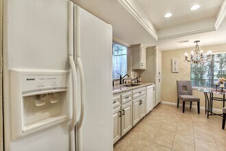 990 Oak Park Dr in Morgan Hill, CA - Building Photo - Building Photo