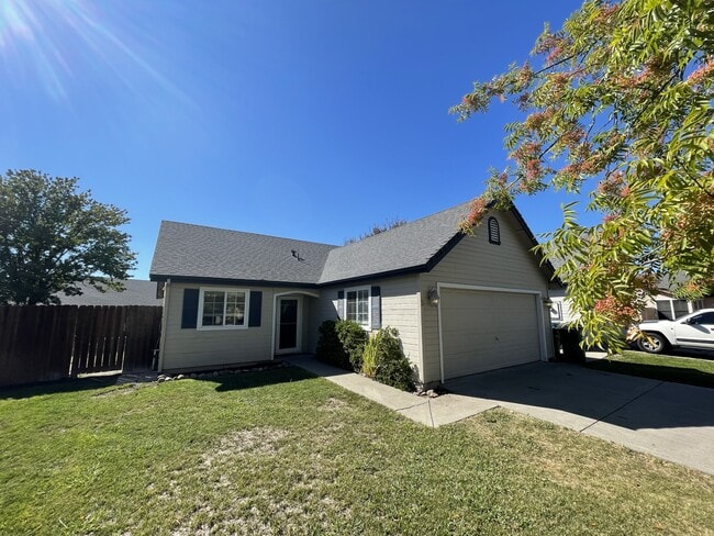 property at 3 Sir Andrew Ct