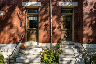 Victorian Quarters in Columbus, OH - Building Photo - Building Photo