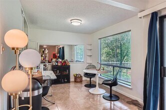 6810 Thorncliffe Dr in Austin, TX - Building Photo - Building Photo