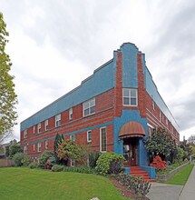 2910 Oak St in Vancouver, BC - Building Photo - Building Photo