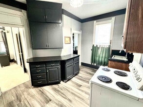 1816 Chase St in Falls City, NE - Building Photo - Building Photo