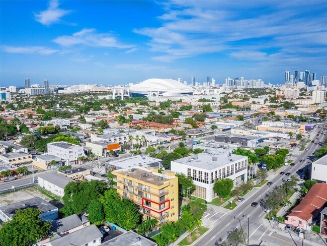 1855 SW 1st St in Miami, FL - Building Photo - Building Photo