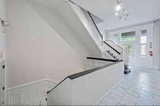 945 Dana Ave in Cincinnati, OH - Building Photo - Building Photo