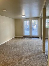 3009 W Overland Rd in Boise, ID - Building Photo - Building Photo