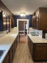 93 Hillside Rd, Unit 2A in Watertown, MA - Building Photo - Building Photo