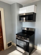 1208 SW Woodward Ave in Topeka, KS - Building Photo - Building Photo