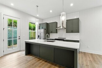 170 Color Cir in Atlanta, GA - Building Photo - Building Photo