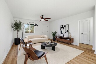 3640 Brooks Ave NE in Keizer, OR - Building Photo - Building Photo