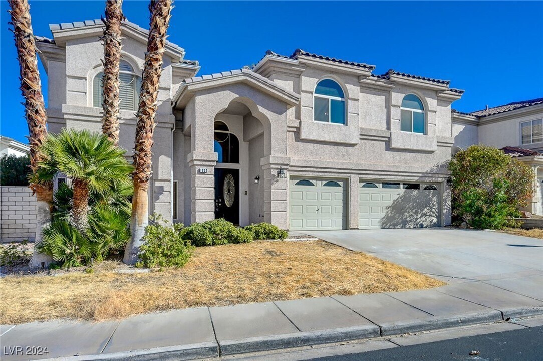 1934 Grey Eagle St in Henderson, NV - Building Photo