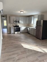 50 Chapel St in Leicester, MA - Building Photo - Building Photo