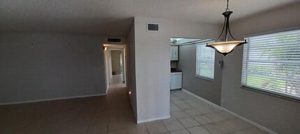 65 Normandy B in Delray Beach, FL - Building Photo - Building Photo