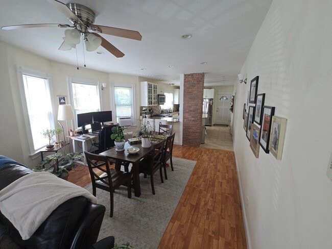 146 Hillside Rd in Watertown, MA - Building Photo - Building Photo