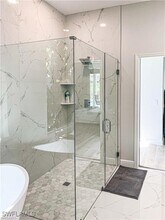 3490 Candleberry Ct in Bonita Springs, FL - Foto de edificio - Building Photo