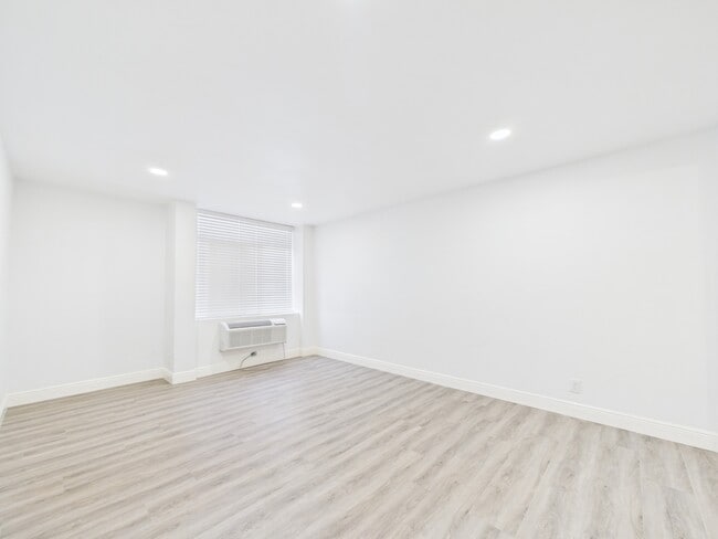property at 7510 Hornwood Dr